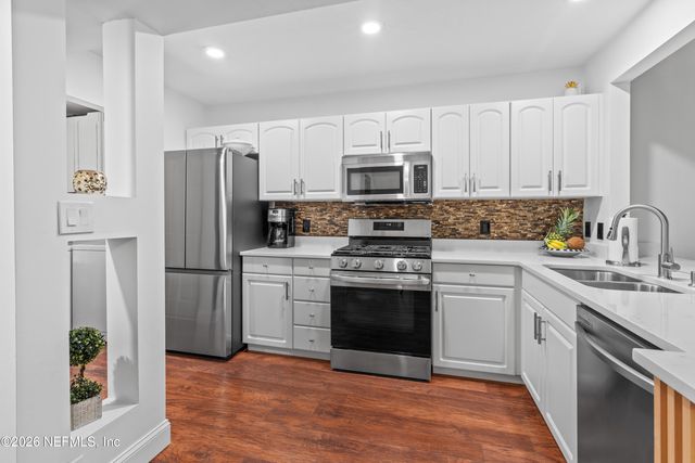 1215 NW 55TH Street 7, Gainesville, FL 32605