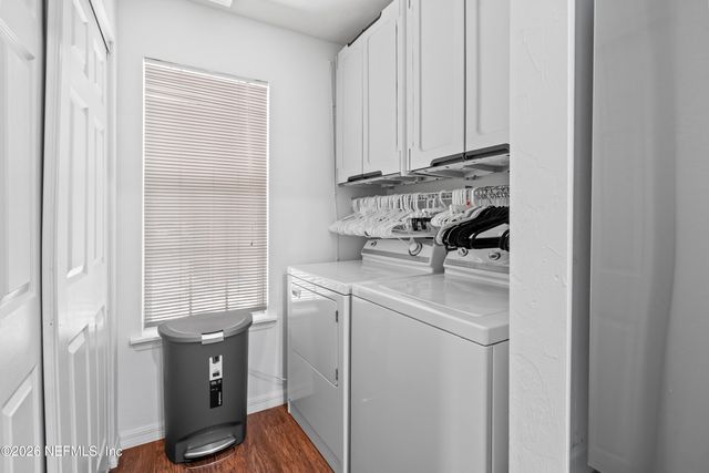 1215 NW 55TH Street 7, Gainesville, FL 32605