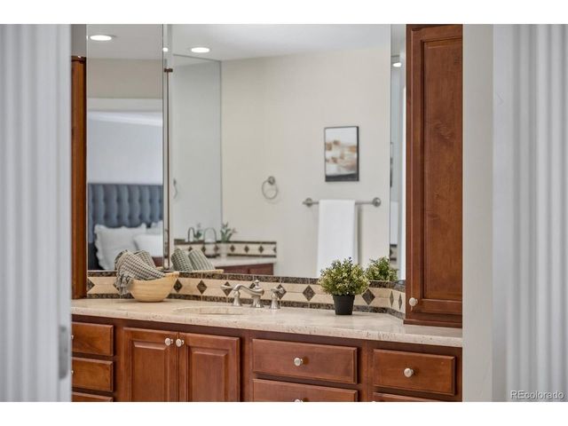 2475 S Garfield St, Denver, CO 80210