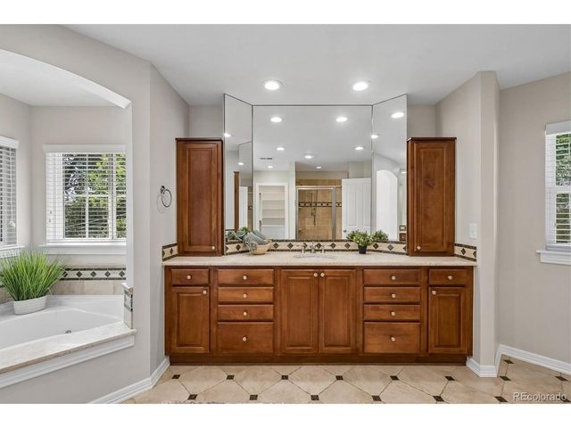2475 S Garfield St, Denver, CO 80210