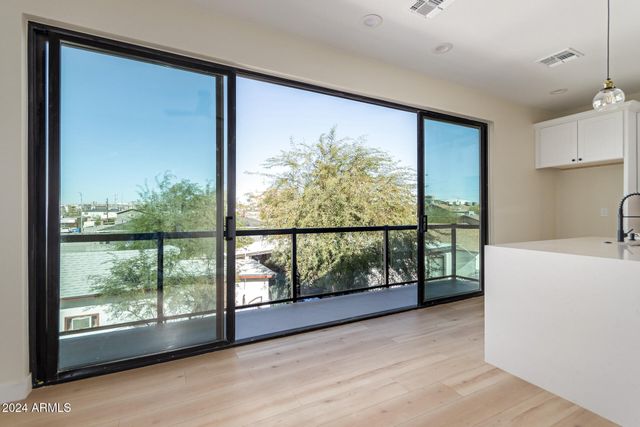 1120 S 4th Avenue, Phoenix, AZ 85003