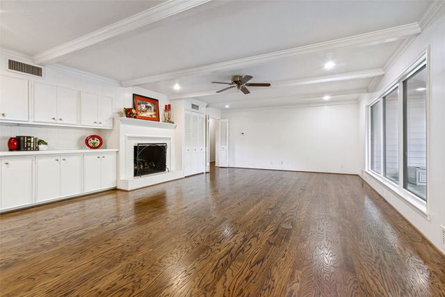 6147 E University Boulevard, Dallas, TX 75214