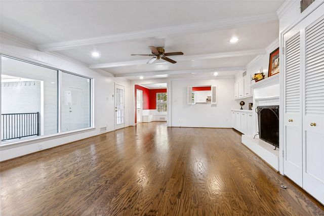 6147 E University Boulevard, Dallas, TX 75214