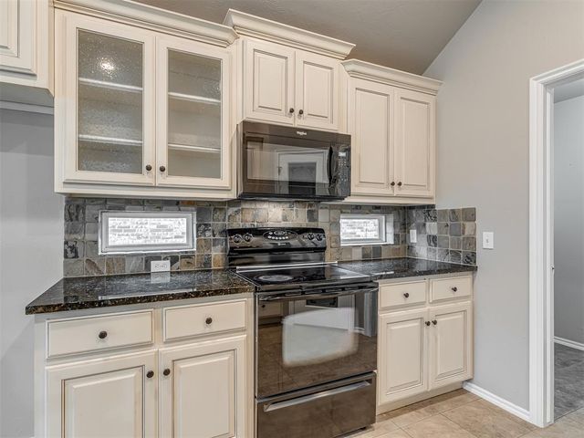 7026 N Cherokee, Warr Acres, OK 73132