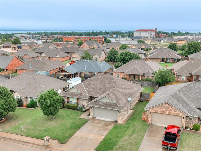 7026 N Cherokee, Warr Acres, OK 73132