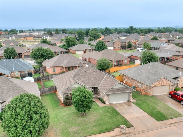 7026 N Cherokee, Warr Acres, OK 73132