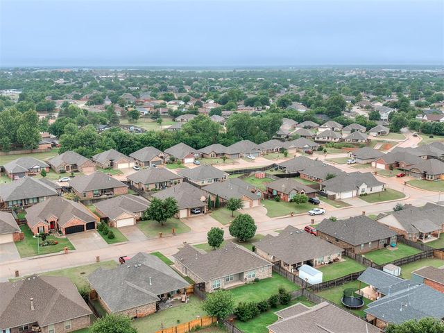 7026 N Cherokee, Warr Acres, OK 73132