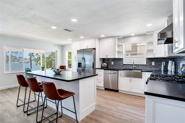 16458 REDINGTON DRIVE, Redington Beach, FL 33708
