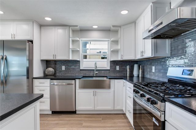 16458 REDINGTON DRIVE, Redington Beach, FL 33708