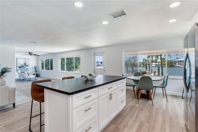 16458 REDINGTON DRIVE, Redington Beach, FL 33708