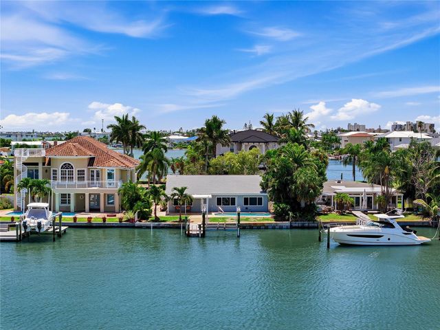 16458 REDINGTON DRIVE, Redington Beach, FL 33708