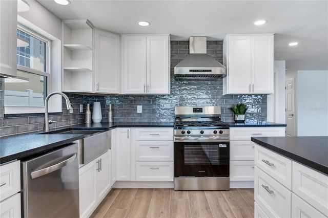 16458 REDINGTON DRIVE, Redington Beach, FL 33708
