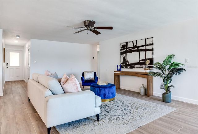 16458 REDINGTON DRIVE, Redington Beach, FL 33708