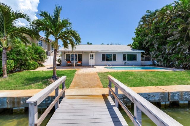 16458 REDINGTON DRIVE, Redington Beach, FL 33708