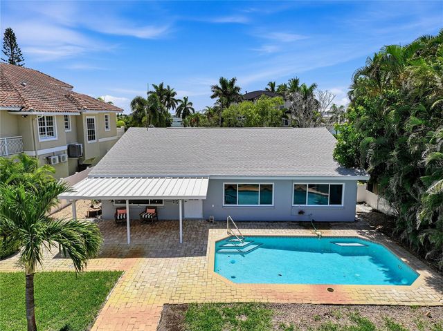 16458 REDINGTON DRIVE, Redington Beach, FL 33708