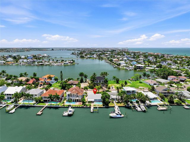 16458 REDINGTON DRIVE, Redington Beach, FL 33708