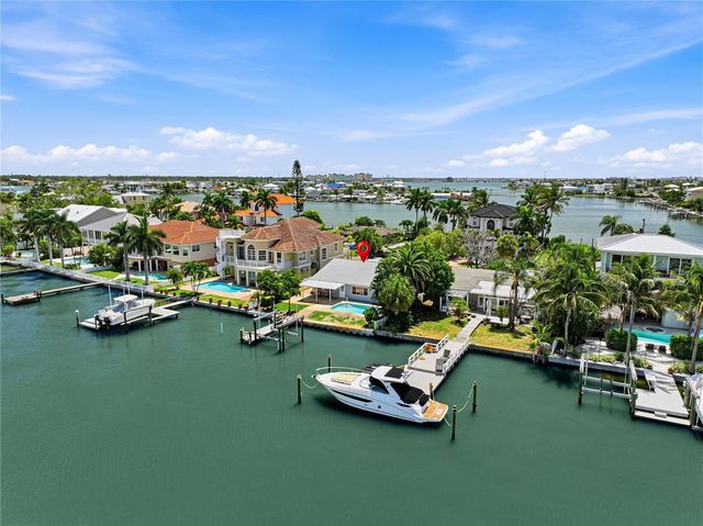 16458 REDINGTON DRIVE, Redington Beach, FL 33708