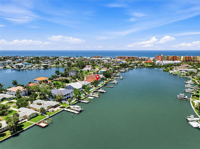16458 REDINGTON DRIVE, Redington Beach, FL 33708
