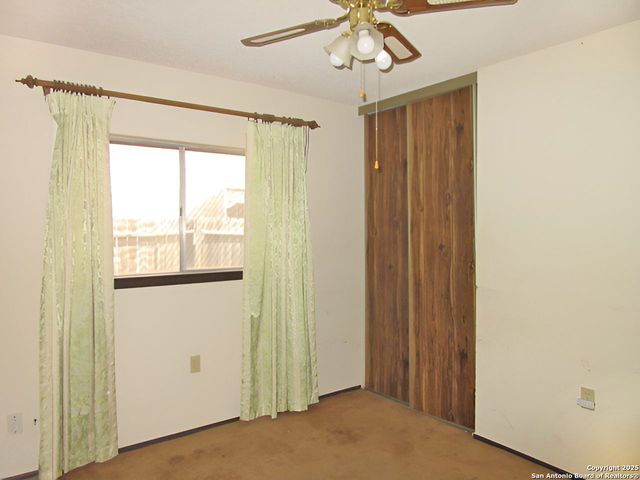 6102 Sandy Lake, San Antonio, TX 78222