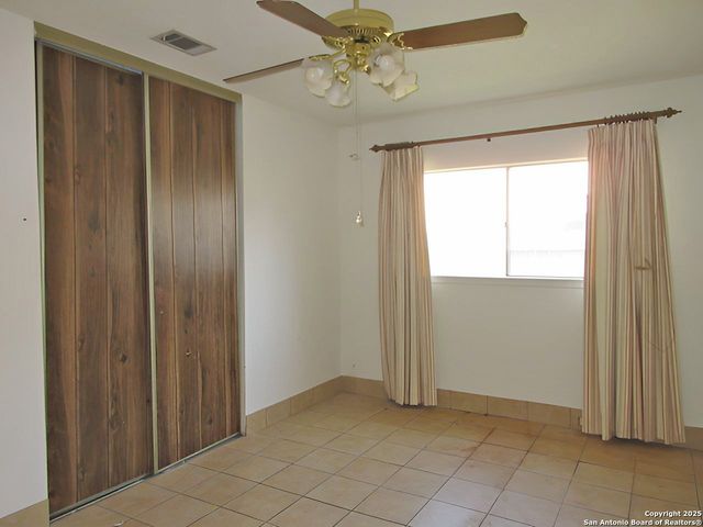 6102 Sandy Lake, San Antonio, TX 78222