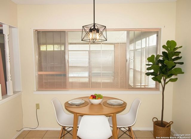 6102 Sandy Lake, San Antonio, TX 78222