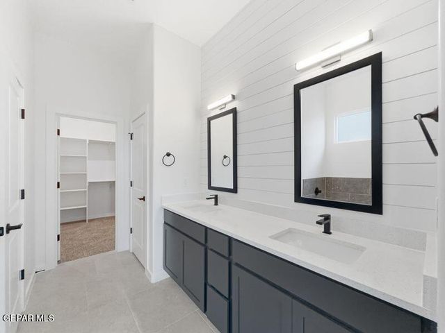 532 Basketflower Drive, Horizon City, TX 79928