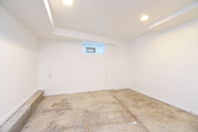 3332 W Lemoyne Street, Chicago, IL 60651