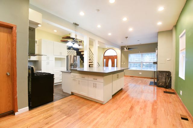 3332 W Lemoyne Street, Chicago, IL 60651