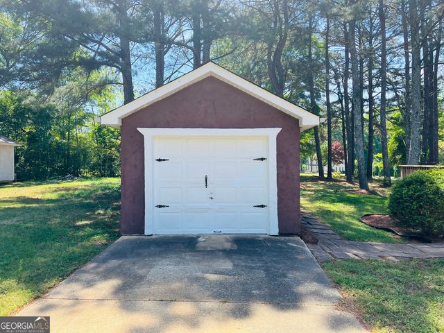 74 Morning Dove Lane, Newnan, GA 30265