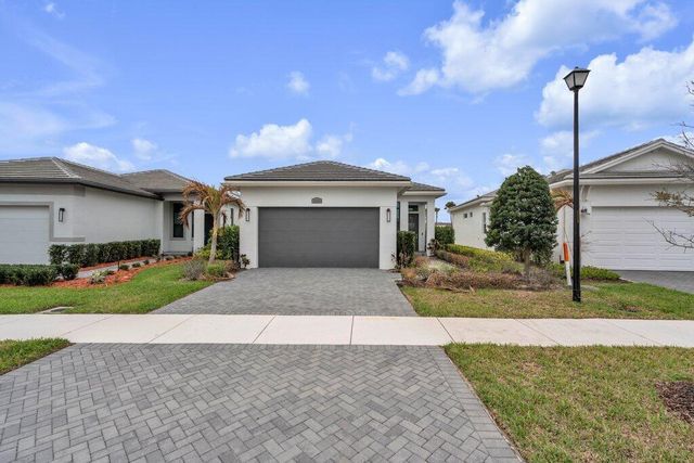 9399 SW Pepoli Way, Port St. Lucie, FL 34987