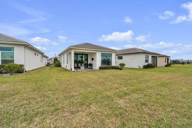 9399 SW Pepoli Way, Port St. Lucie, FL 34987