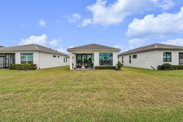 9399 SW Pepoli Way, Port St. Lucie, FL 34987