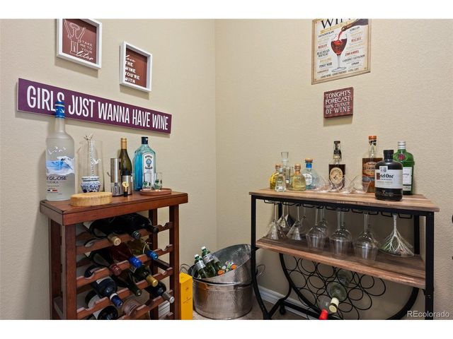 11973 W Long Cir 202, Littleton, CO 80127