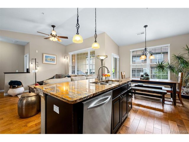 11973 W Long Cir 202, Littleton, CO 80127