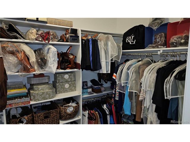 11973 W Long Cir 202, Littleton, CO 80127