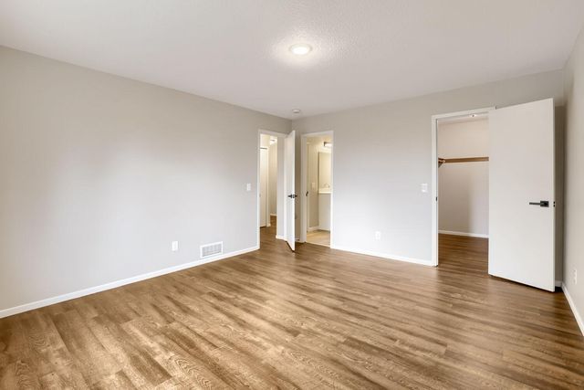 13358 Hughes Court, Apple Valley, MN 55124