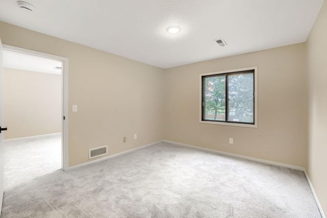 13358 Hughes Court, Apple Valley, MN 55124
