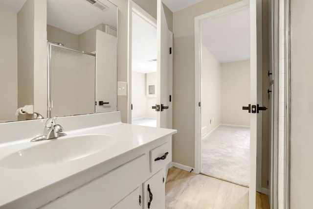 13358 Hughes Court, Apple Valley, MN 55124
