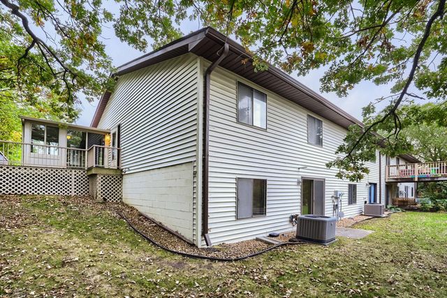 13358 Hughes Court, Apple Valley, MN 55124