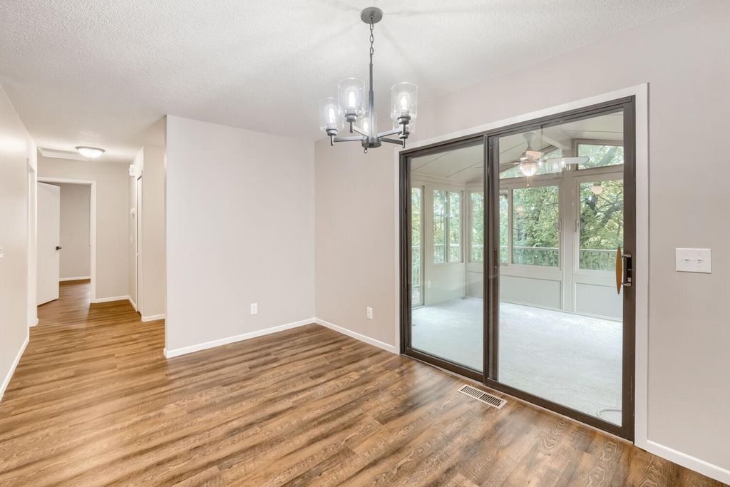 13358 Hughes Court, Apple Valley, MN 55124 — photo 5