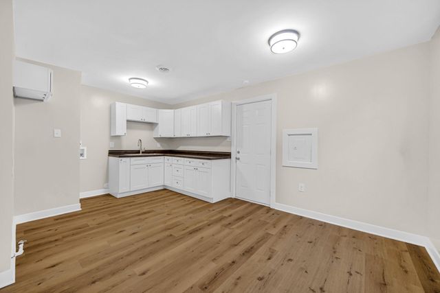 7608 Catalpa Avenue, Hammond, IN 46324