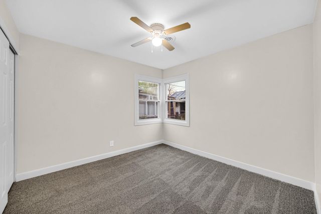 7608 Catalpa Avenue, Hammond, IN 46324