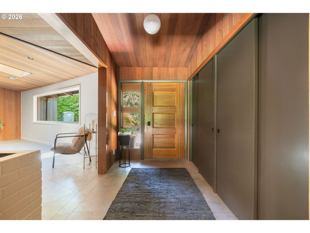 5100 Sw LAURELWOOD Ave, Portland, OR 97225