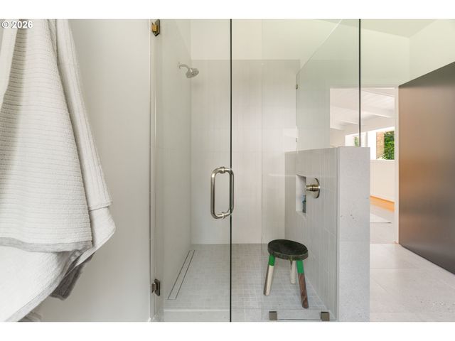 5100 Sw LAURELWOOD Ave, Portland, OR 97225