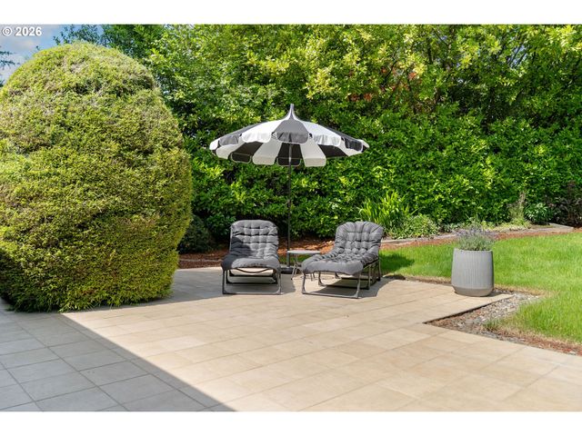 5100 Sw LAURELWOOD Ave, Portland, OR 97225