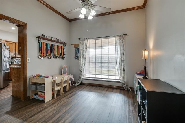 305 N Jasper Way, Mustang, OK 73064