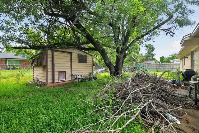447 Azalea Lane, Duncanville, TX 75137