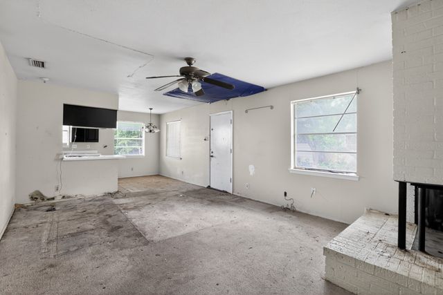 447 Azalea Lane, Duncanville, TX 75137