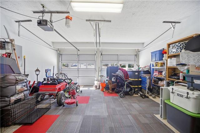 90 Chimney Rise Court, Stockbridge, GA 30281