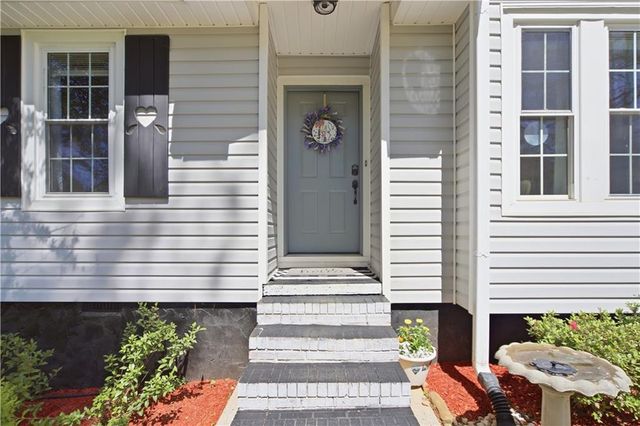 90 Chimney Rise Court, Stockbridge, GA 30281